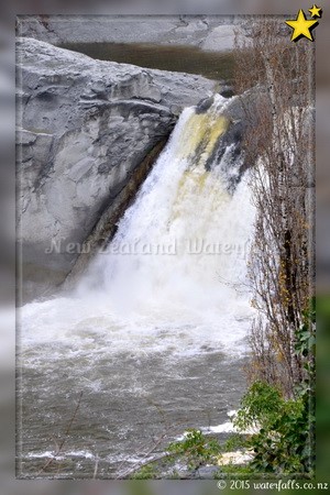 Raukawa Falls