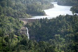 Waitakere Falls